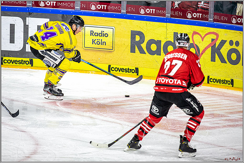 DEL;  Koelner Haie - Krefeld Pinguine; Koeln, 06.01.2020